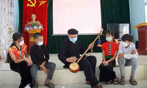 Lai Châu: Giữ gìn văn hóa dân tộc Thái, Khơ Mú