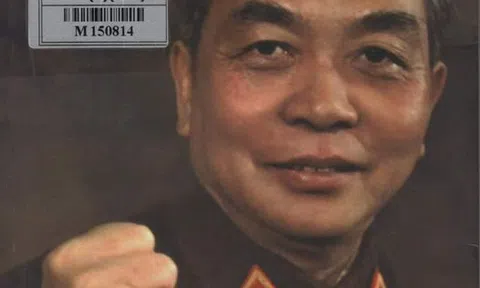 Sách hay nên đọc: Võ Nguyên Giáp