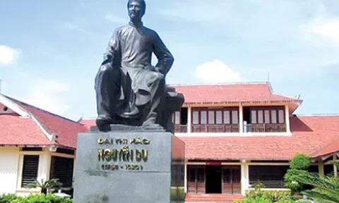 Đại thi hào Nguyễn Du mất do dịch tả