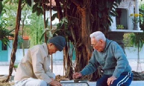 Đánh cờ là một lạc thú trên đời