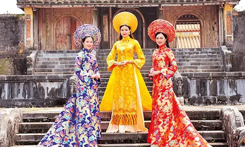 Xây dựng Huế trở thành Kinh đô Áo dài