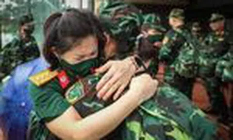 Tôi nghe giai điệu Tổ quốc tôi!