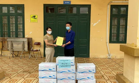 Công ty TNHH Thực phẩm Tư Thao ủng hộ nhân dân phường Đại Mỗ, quận Nam Từ Liêm phòng, chống đại dịch covid – 19