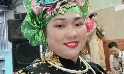 Nghệ nhân Vũ Thị Thu Trang -  Tấm gương sáng trong tín ngưỡng thờ Mẫu Tam phủ của người Việt