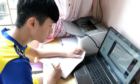 Kiên Giang: Dịch bệnh diễn biến phức tạp học sinh học qua môi trường Internet