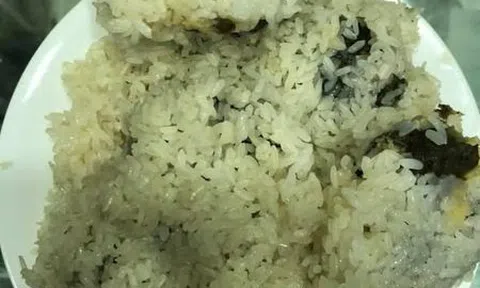 Món ngon Hà Nội: Bánh khúc nóng