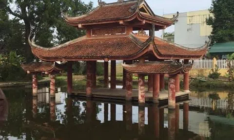 Thuỷ đình làng Đống