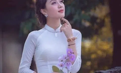 Nàng...!