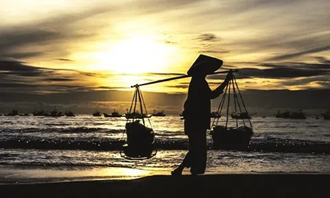 Nhớ những đêm bầm khóc thầm