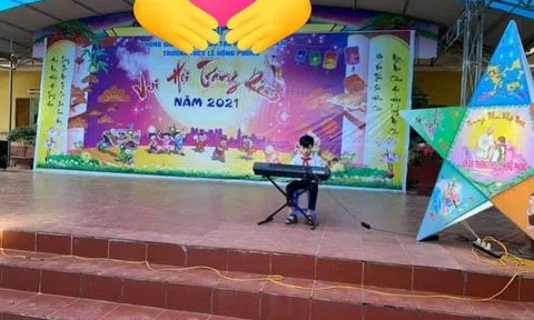 Phía trước là ánh sáng