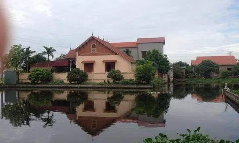 Mưa rơi lắc rắc!