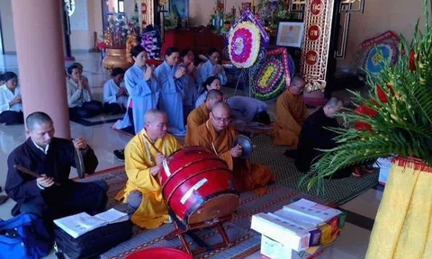 Lễ cầu siêu cho ba trăm đồng đội tôi hy sinh trong một ngày