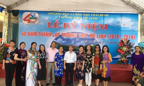 Soạn giả Trần Quang Đẩu viết bài chèo “Trường tôi” tri ân thầy cô giáo cũ