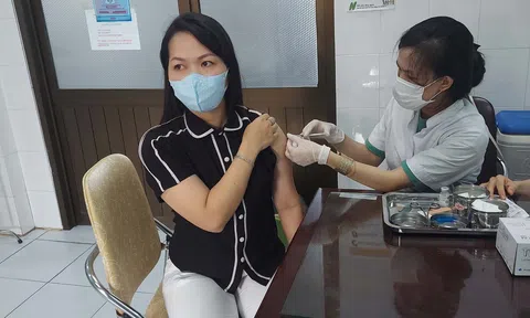 Kiên Giang: Không vì đã tiêm vaccine mà lơ là, chủ quan