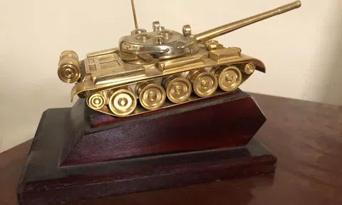 Chuyện tình của chị