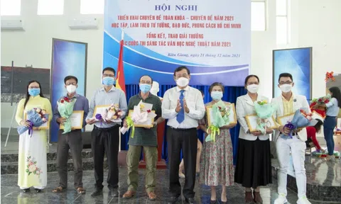Kiên Giang: 101 tác phẩm đạt giải các cuộc thi
