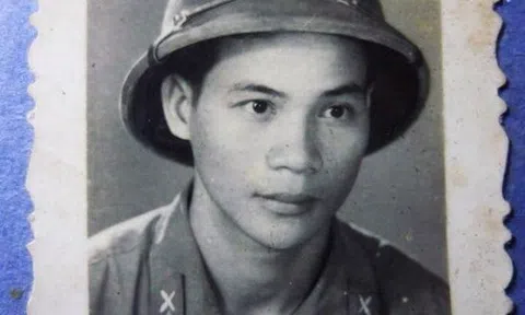 Cái ôm đầu tiên của người con gái