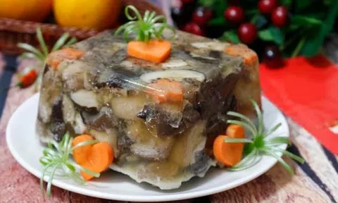 Thịt nấu đông