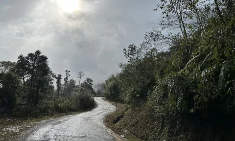 Noël đáng nhớ trên rẻo cao Lào Cai: Sapa - Y Tý, vẻ đẹp bất tận