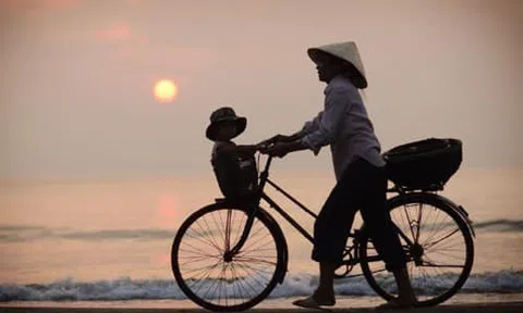 Xe đạp trong miền ký ức của mẹ