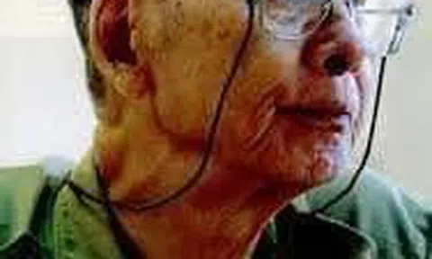 Cuộc đời nhà tình báo, giáo sư Nguyễn Đình Ngọc - Giáo sư "lập dị" (Chương 4)