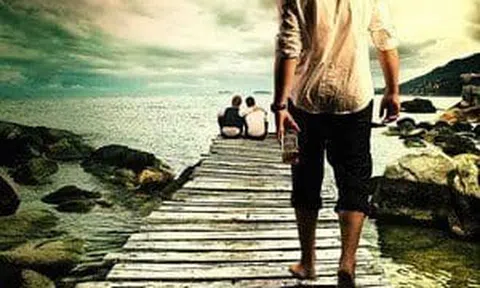 Cả đời oán trách