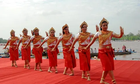 Phát huy di sản văn hóa thành nguồn lực, sức mạnh nội sinh