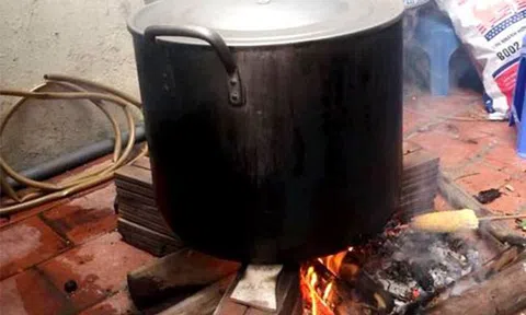 Nhớ Tết xưa nghĩ về cha mẹ