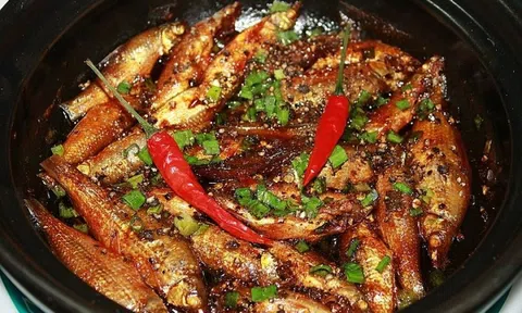 Niêu cá lẹp kho tương