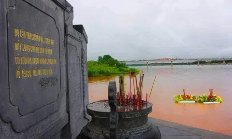 Chuyện về một tục lệ một bài thơ hay một huyền thoại thời nay