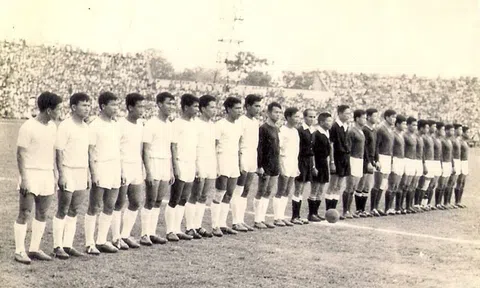Tiền đạo Lê Văn Đặng