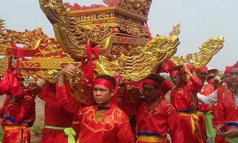 Xuân về với lễ rước kiệu làng Hoành Nha