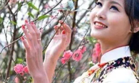 Xuân nói chuyện xuân: Lai lịch một câu đối xuân