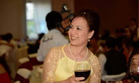 Đàn bà phải một lần say