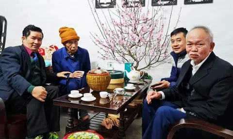 Thăm đồng môn, cựu chiến binh Thái Bình