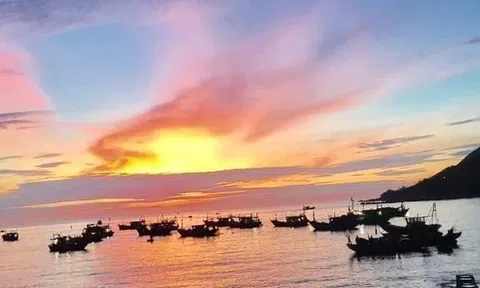 Ngư dân và biển cả