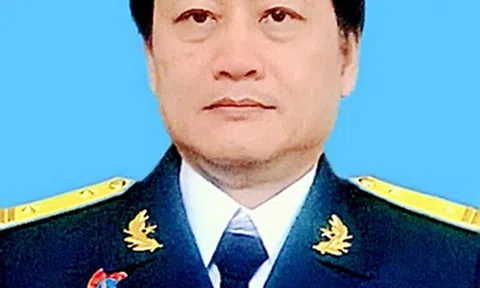 Cựu cầu thủ bóng đá Sỹ Hưng