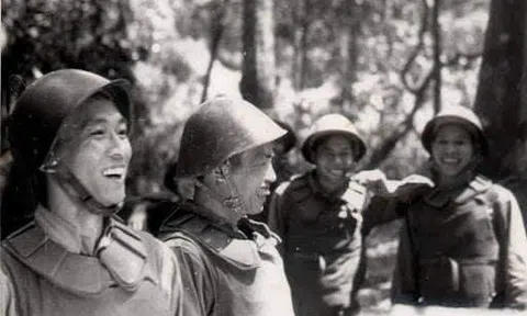 Nhớ một nhà thơ của Trường Sơn