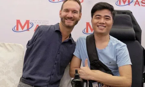 “Nick Vujicic Việt Nam” cùng thanh niên Bình Phước lan tỏa nghị lực sống
