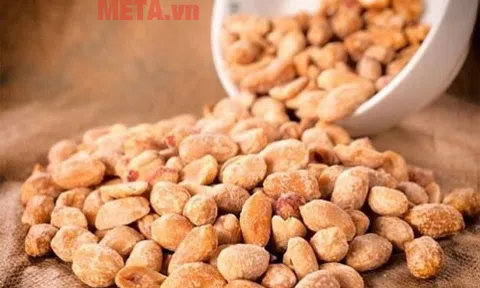 Lạc rang húng lìu