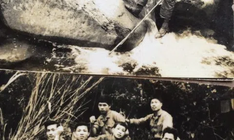 Đài quan sát mắt thần