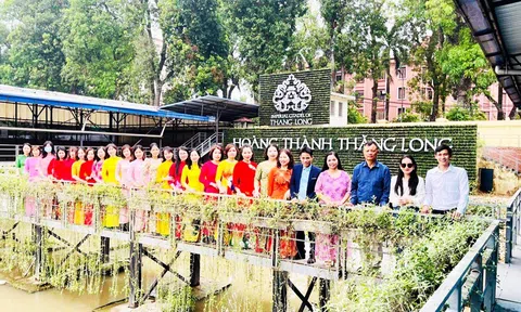 Trường THCS Mai Động dâng hương, báo công tưởng nhớ các bậc tiên đế, hiền tài
