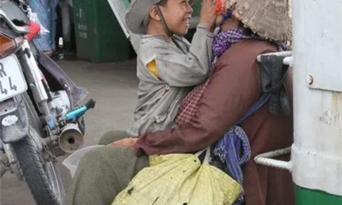 Nụ cười của cháu