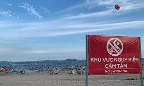 Cảnh báo- bãi tắm biển ngang