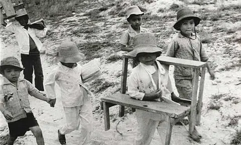 Chuyện buồn thuở đi học
