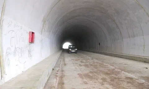 Cổng trời A Roàng