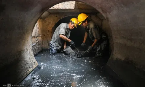 Trò chuyện với cống thoát nước