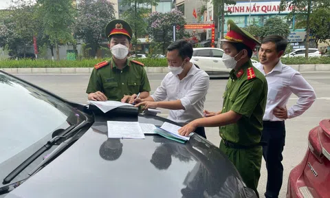 Hà Nội: Công an phường Liễu Giai xử lý nghiêm vi phạm về giao thông