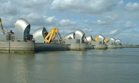 Giải pháp duy nhất để Hà Nội thoát khỏi ngập lụt khi mùa mưa bão đến (Bài cuối)