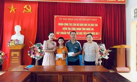 Gương thầy giáo Trường miền núi Nghệ An